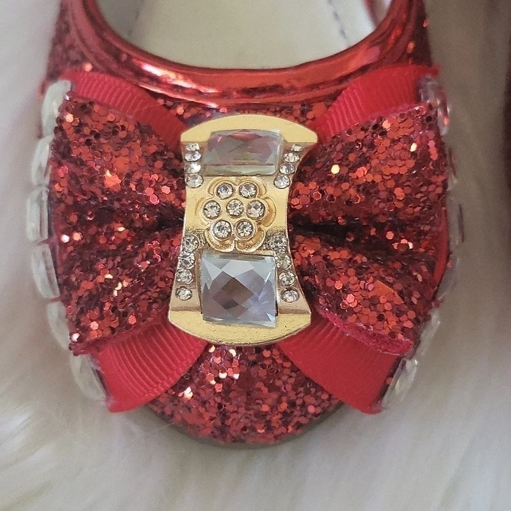 Jiaduowang Red Glitter and Rhinestone Rounded Toe Little Girl Heeled Sho…